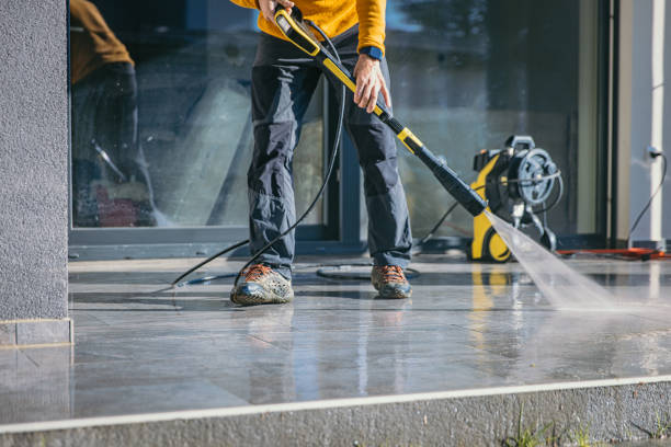 Best Deck Cleaning Services  in De Leon, TX
