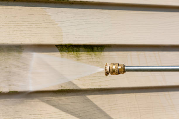 Best Deck Pressure Washing  in De Leon, TX